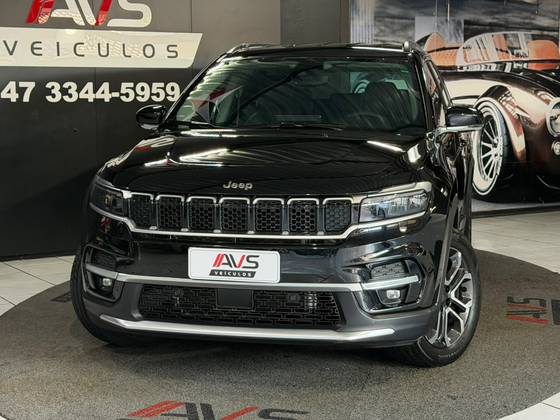 JEEP COMMANDER 1.3 T270 TURBO FLEX LIMITED AT6 JEEP COMMANDER 1.3 T270 TURBO FLEX LIMITED AT6